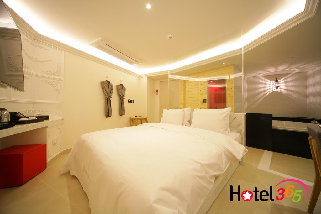 Diva Hotel Seoul Ruang foto