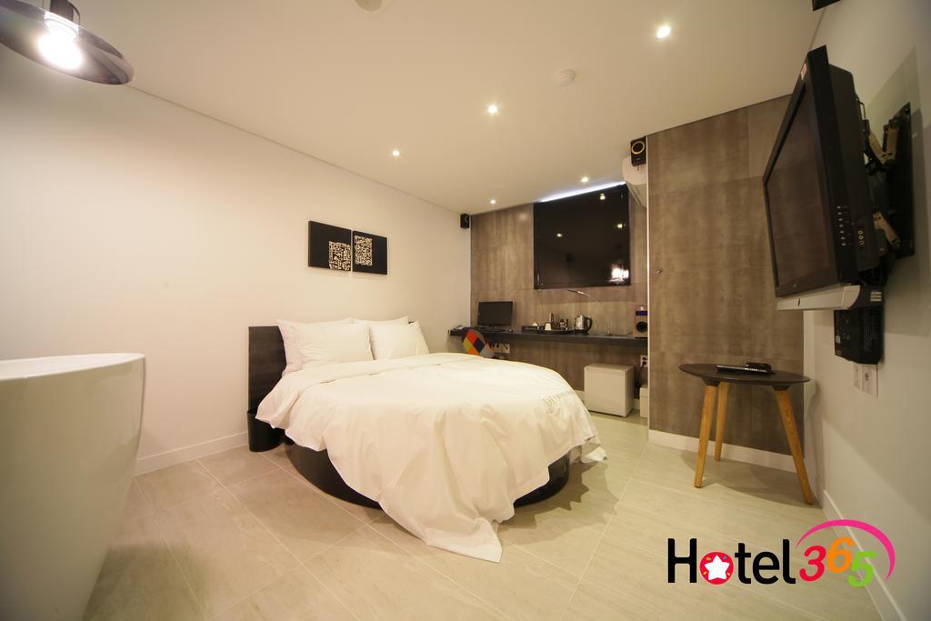 Diva Hotel Seoul Ruang foto