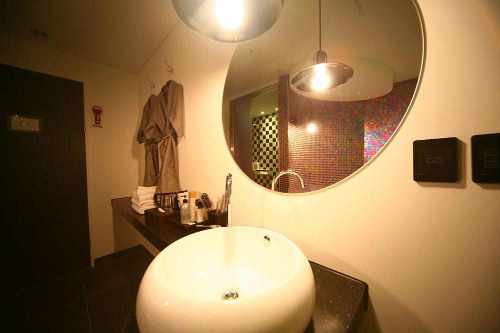 Diva Hotel Seoul Bagian luar foto