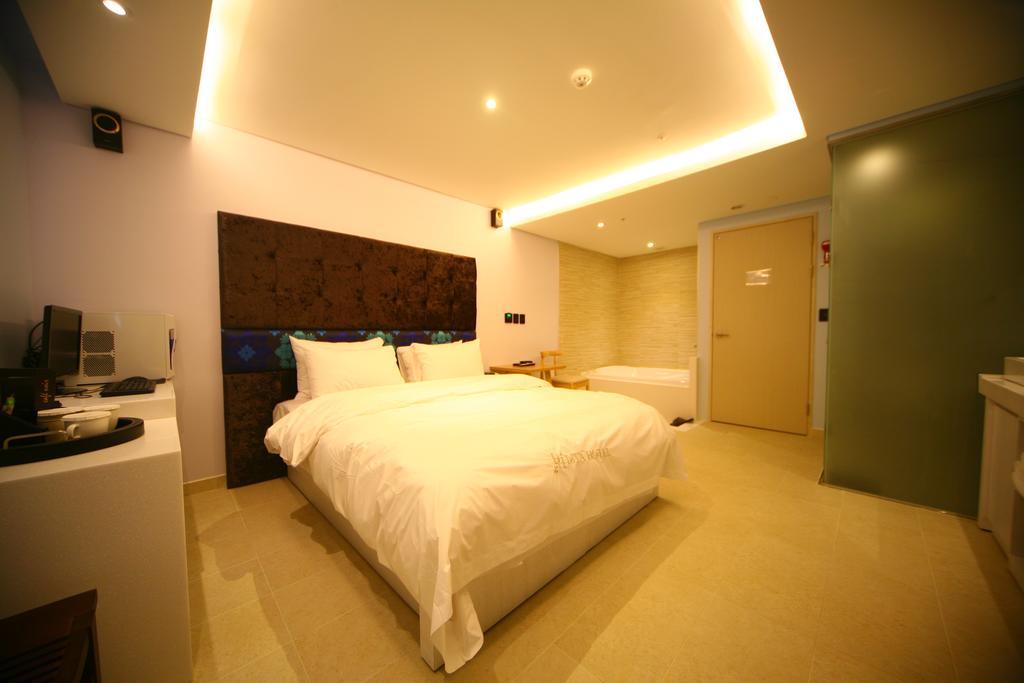 Diva Hotel Seoul Bagian luar foto